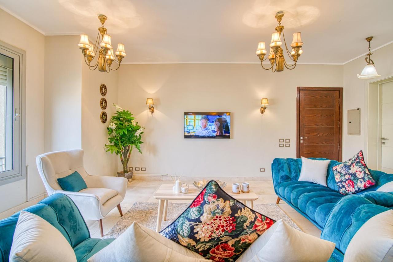 Luxurious 1 BR Apartment near Point 90 Mall✯ 开罗 外观 照片