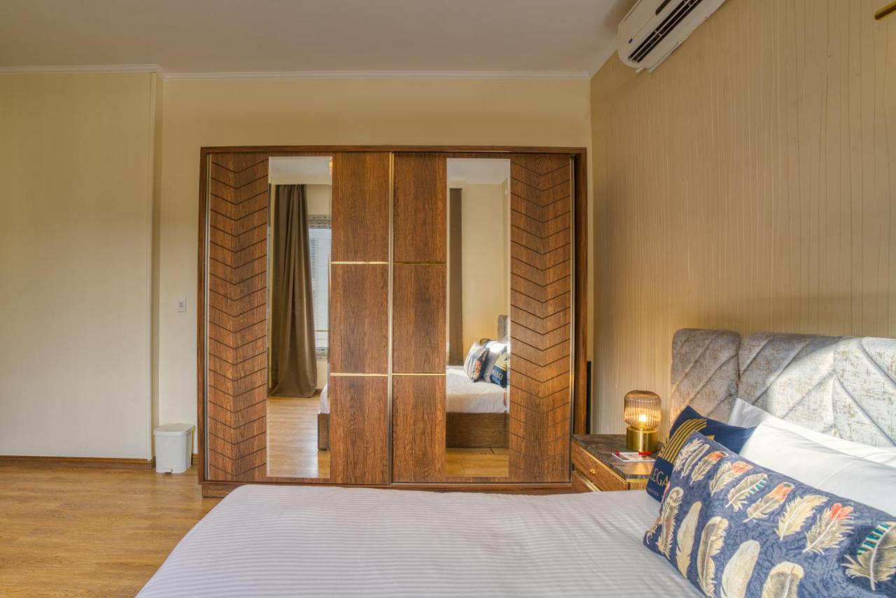 Luxurious 1 BR Apartment near Point 90 Mall✯ 开罗 外观 照片