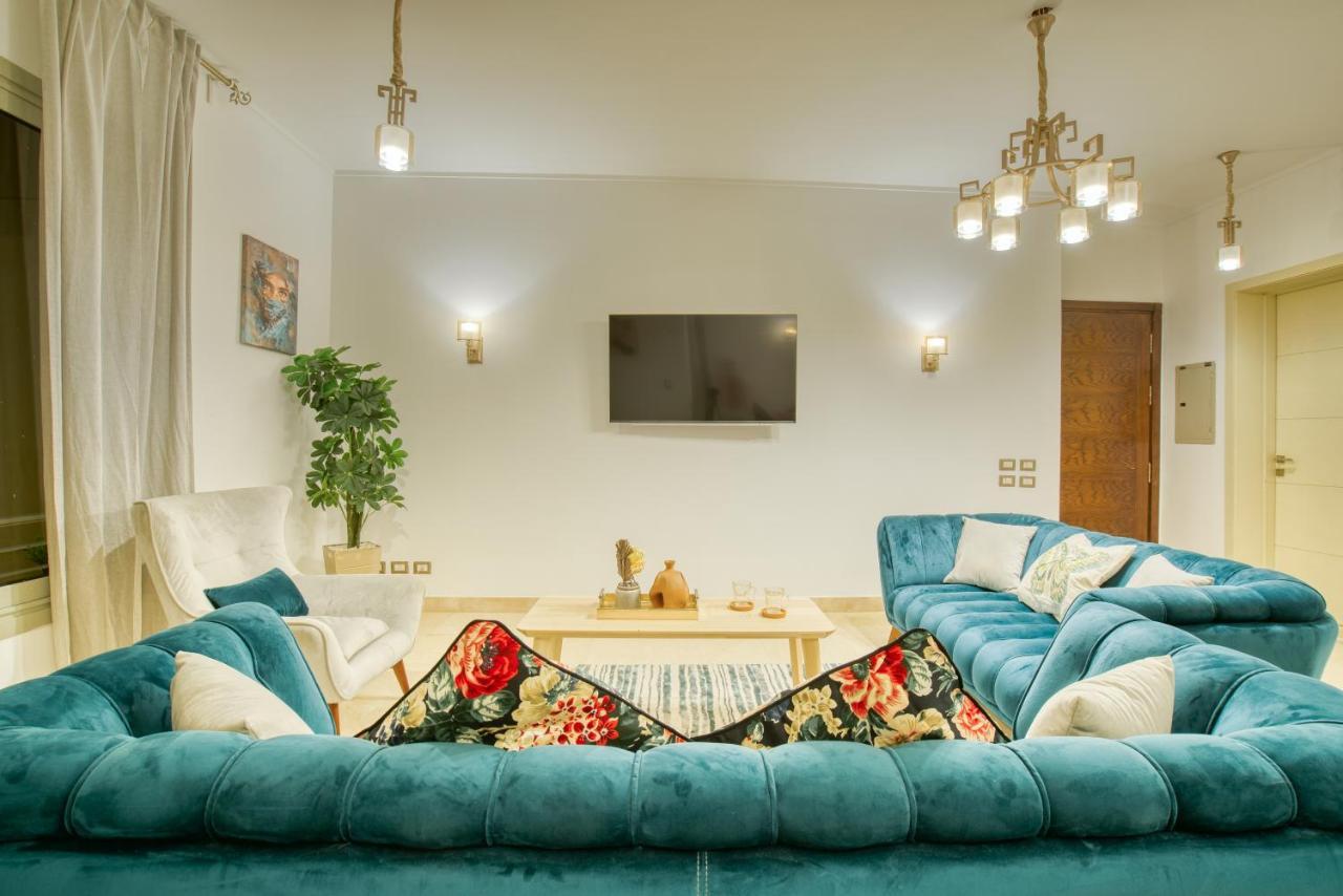 Luxurious 1 BR Apartment near Point 90 Mall✯ 开罗 外观 照片