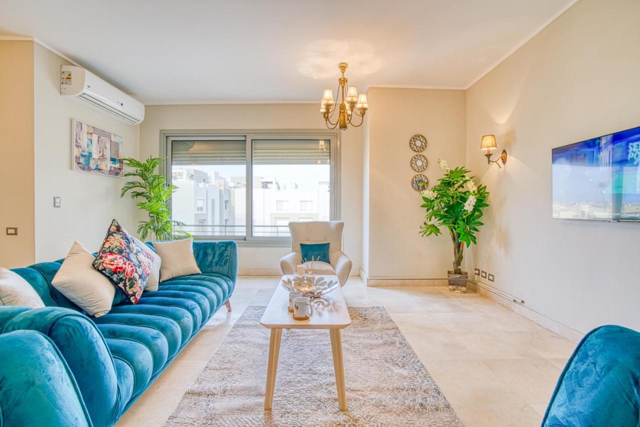 Luxurious 1 BR Apartment near Point 90 Mall✯ 开罗 外观 照片