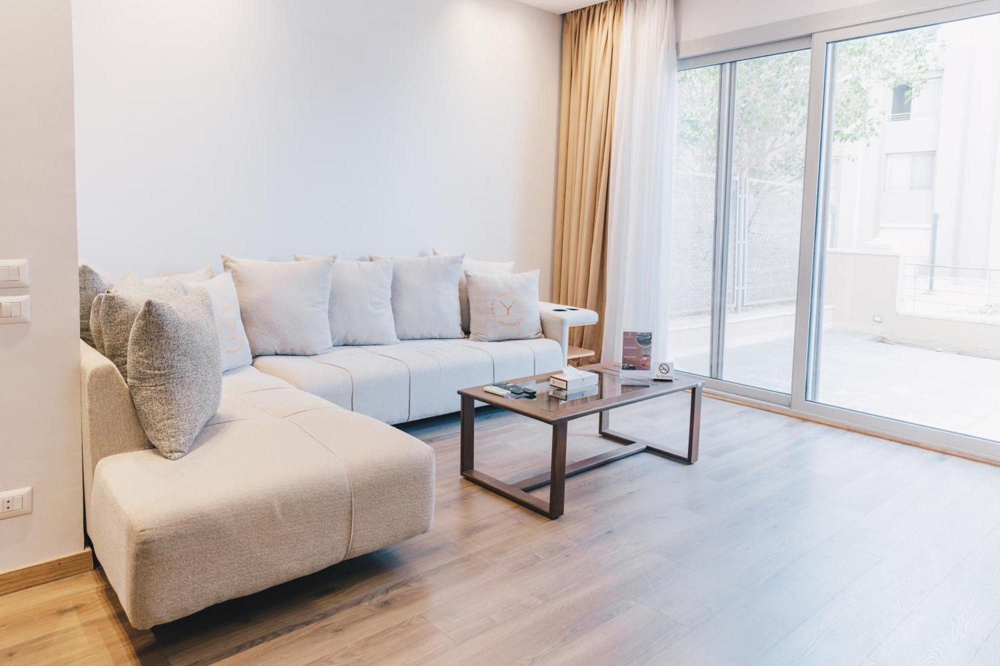 Luxurious 1 BR Apartment near Point 90 Mall✯ 开罗 外观 照片